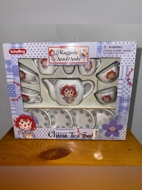Vintage new Schylling Raggedy Ann & Andy China Tea Set - White with Red Accents